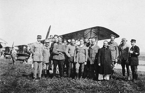 Guerre 14-18 photo 1917 Caudron qui atterrit à l'aérodrome de Juvisy