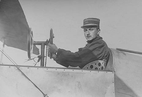 Guerre 14-18 photo biplane et pilote, Camp Retranchée de Paris Guerre 14-18 photo biplane et pilote, Camp Retranchée de Paris